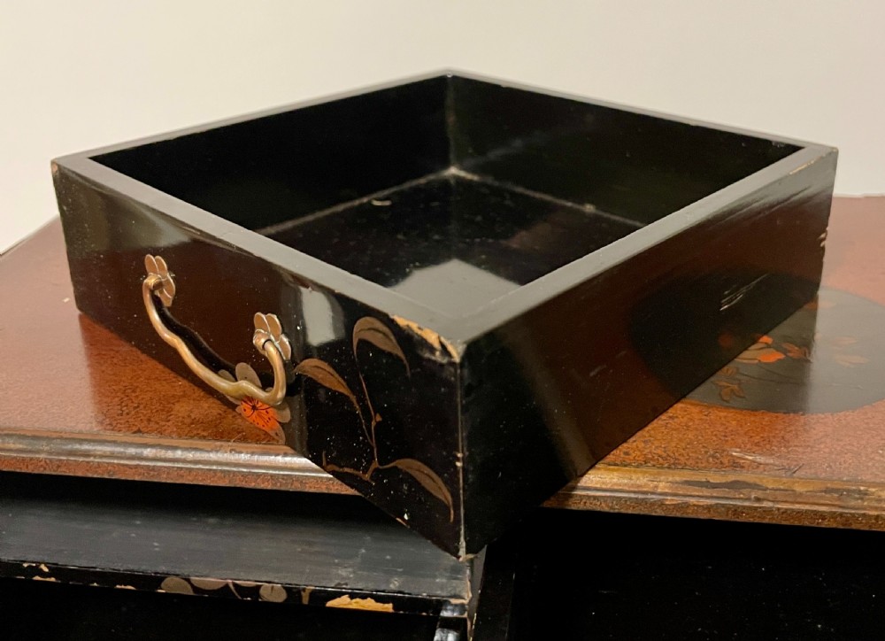 Japanese Meiji Period Lacquered Table Cabinet View VIII