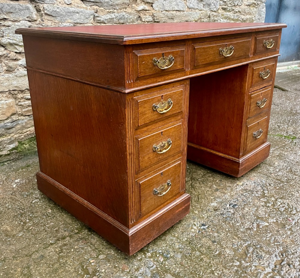 Edwardian Oak Pedestal Desk by Maple & Co View VI