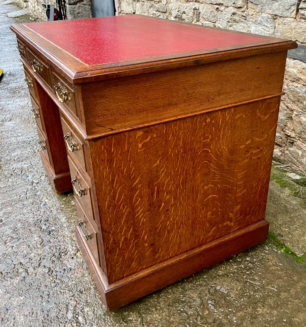 Edwardian Oak Pedestal Desk by Maple & Co View VII