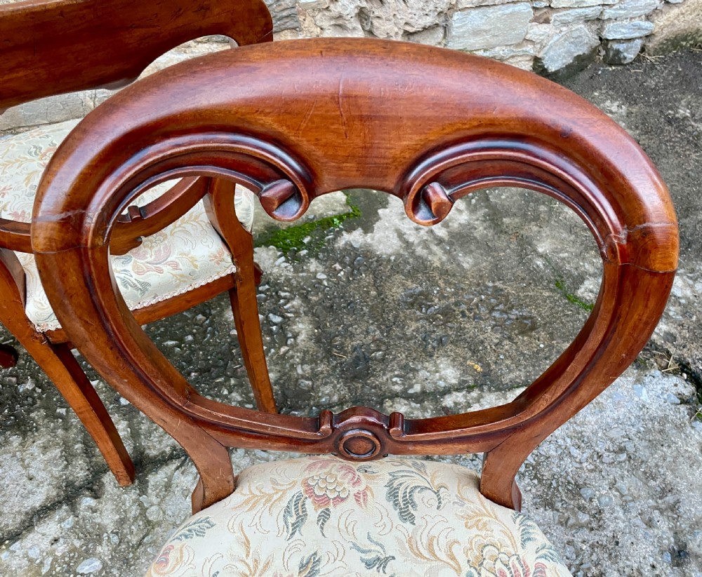 Set of 4 Victorian Mahogany Balloon Back Chairs View XII