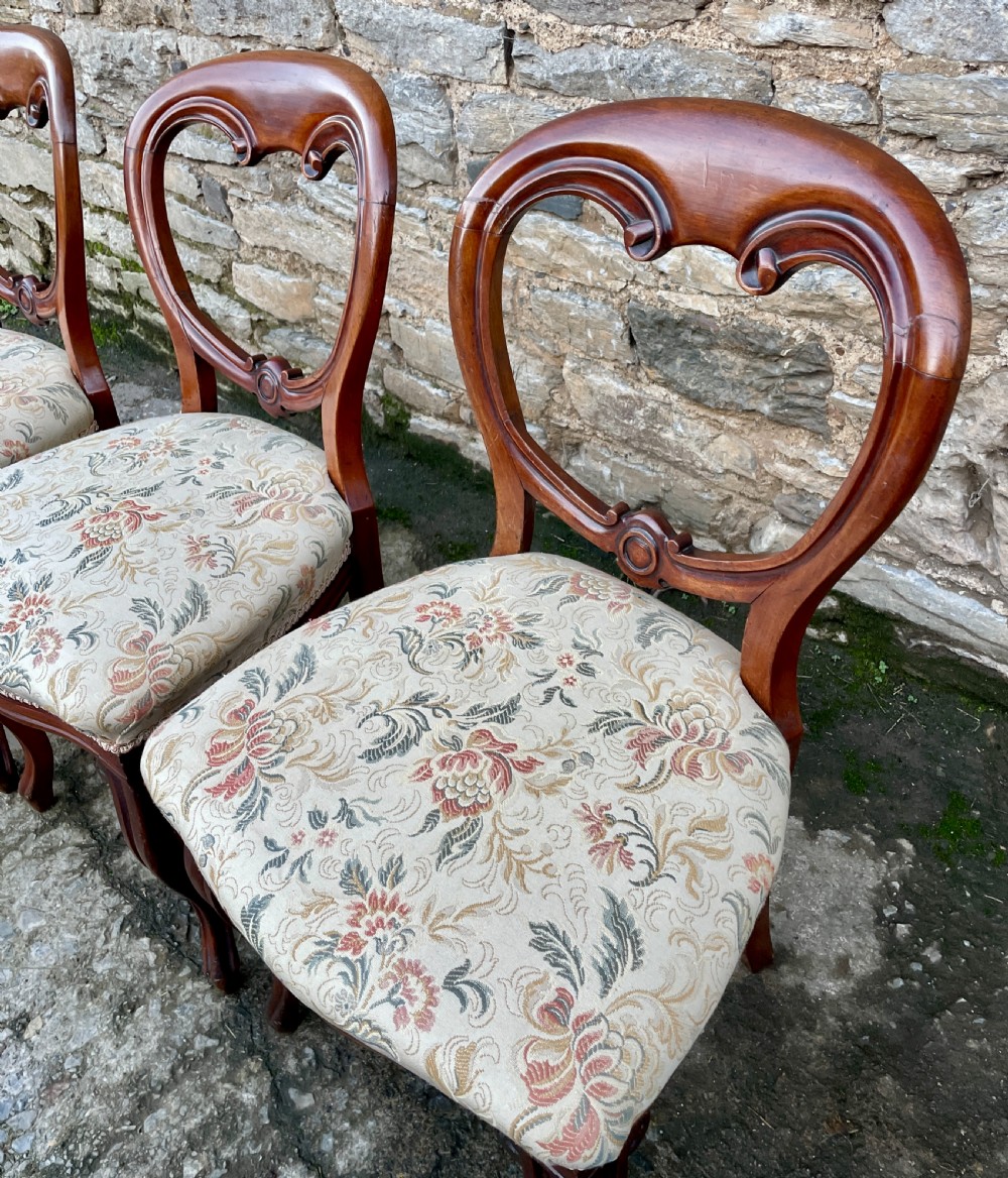 Set of 4 Victorian Mahogany Balloon Back Chairs View XVI