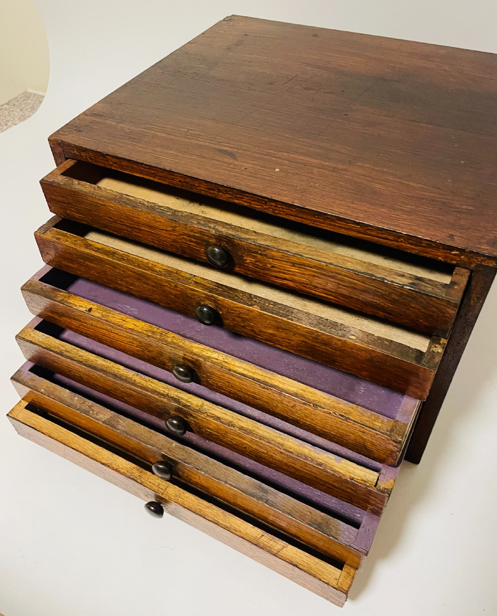 Coin Collector's Cabinet View V
