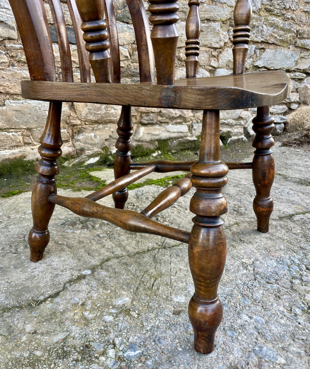 Antique Lathe Back Windsor Farmhouse Chair View VI