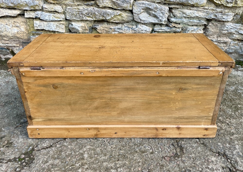 Antique Pine Blanket Box View VIII