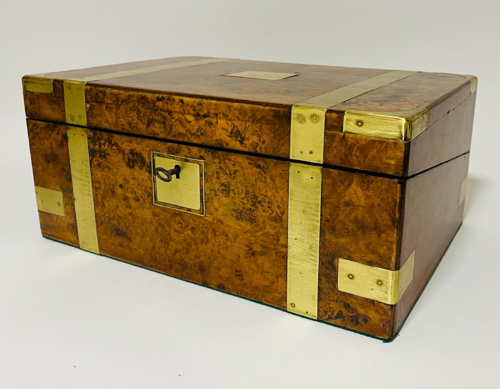 Victorian Burr Walnut Writing Slope with Secret Drawers View XVI