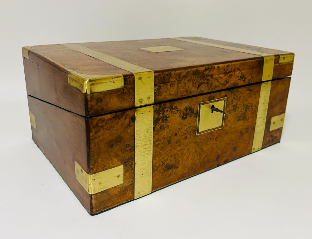 Victorian Burr Walnut Writing Slope with Secret Drawers View XXII