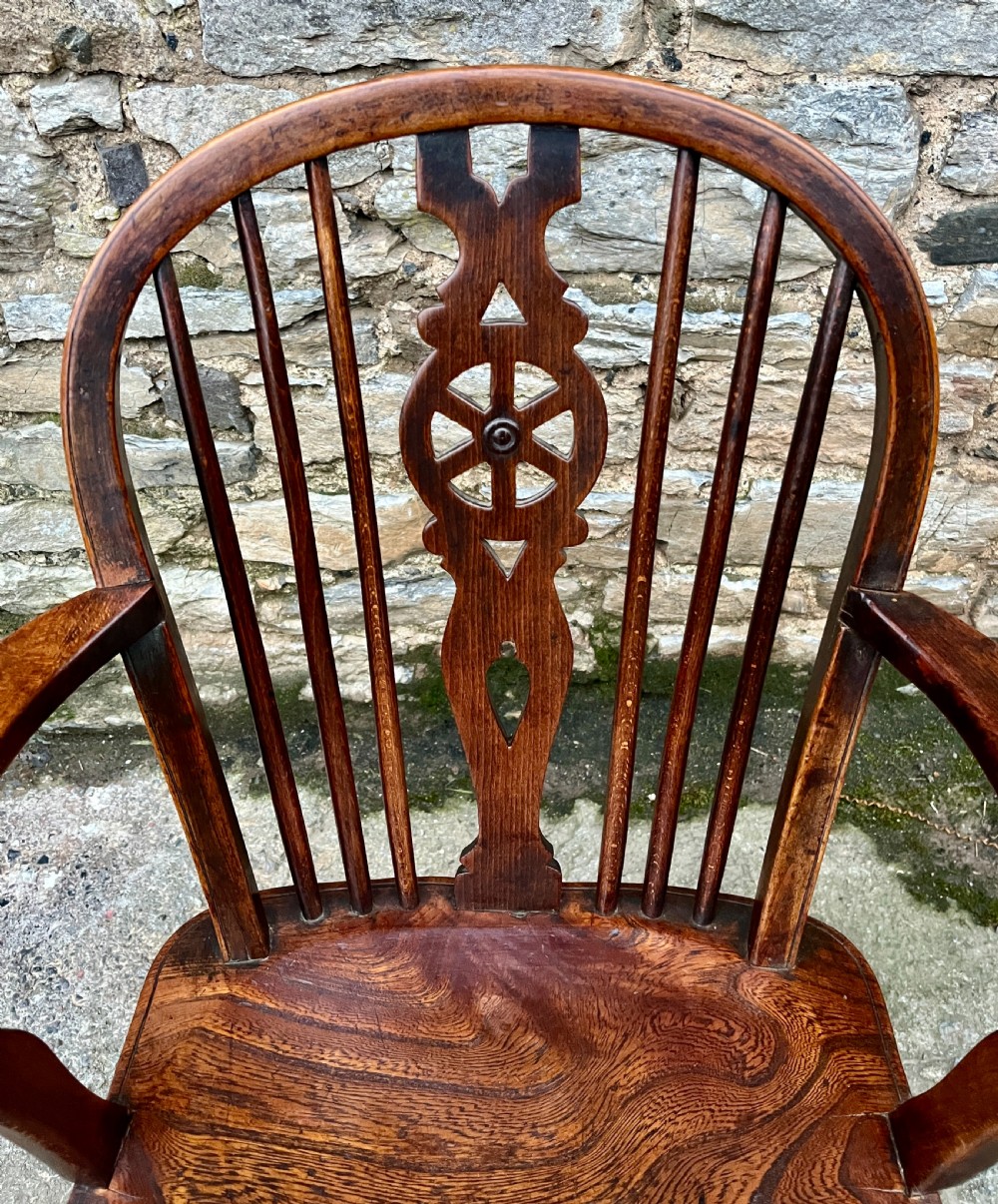Antique Elm Wheelback Carver Chair View III