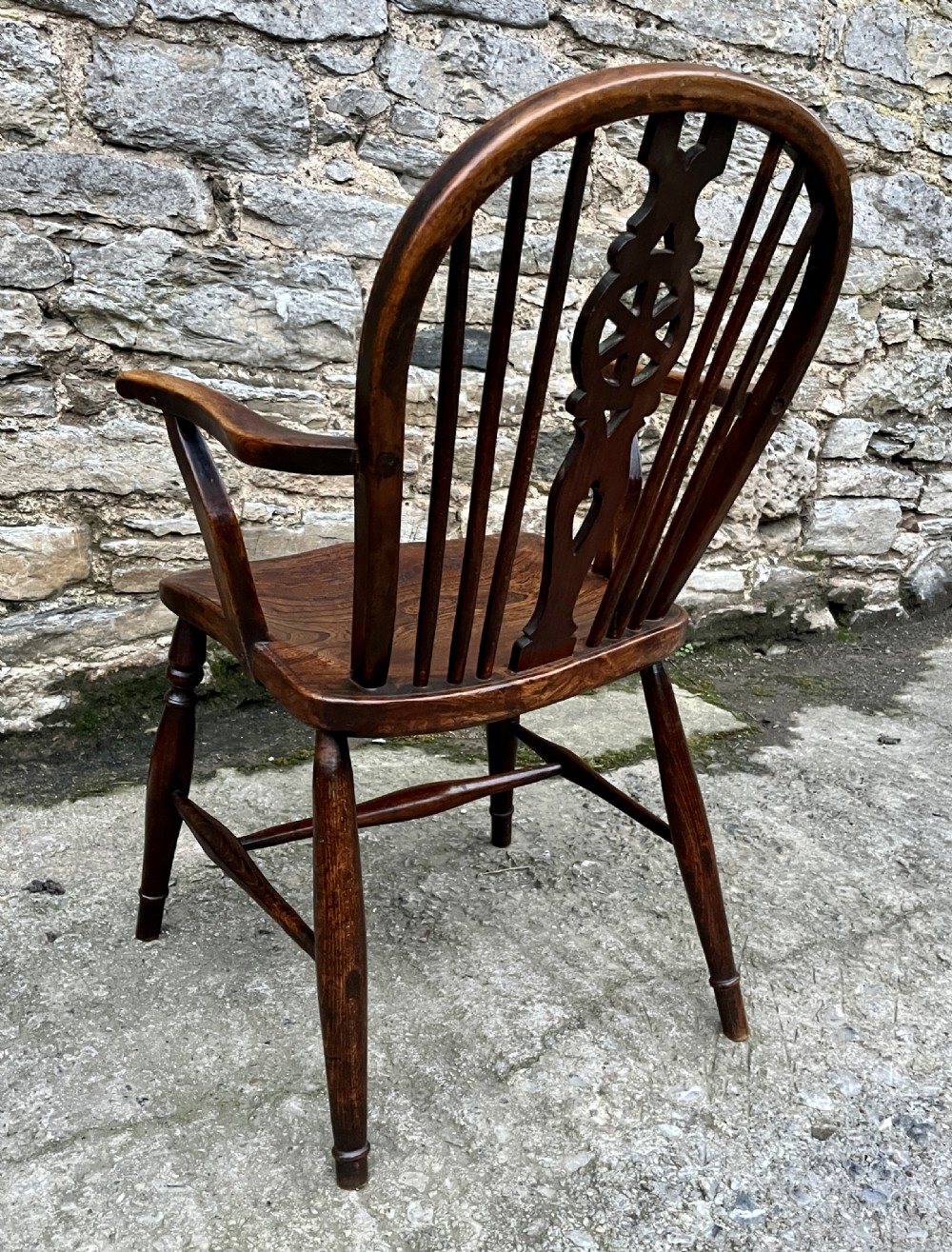 Antique Elm Wheelback Carver Chair View IX