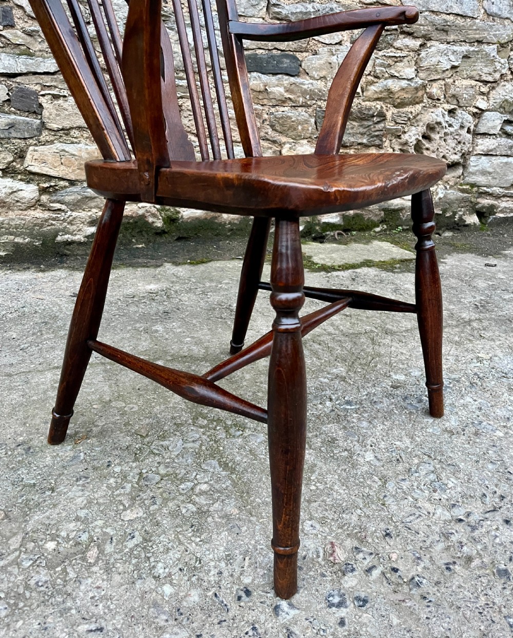 Antique Elm Wheelback Carver Chair View X