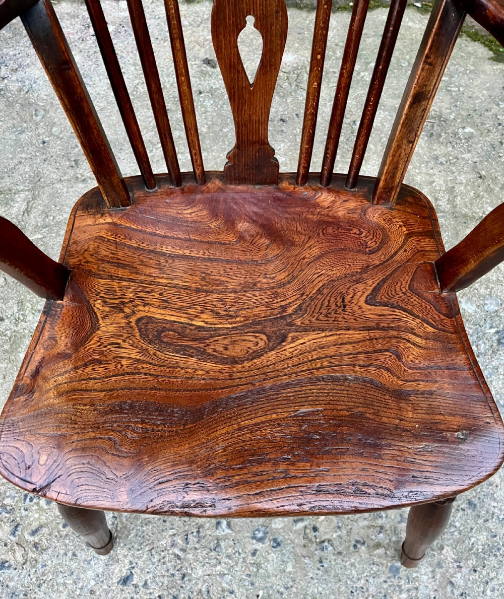 Antique Elm Wheelback Carver Chair View XIII