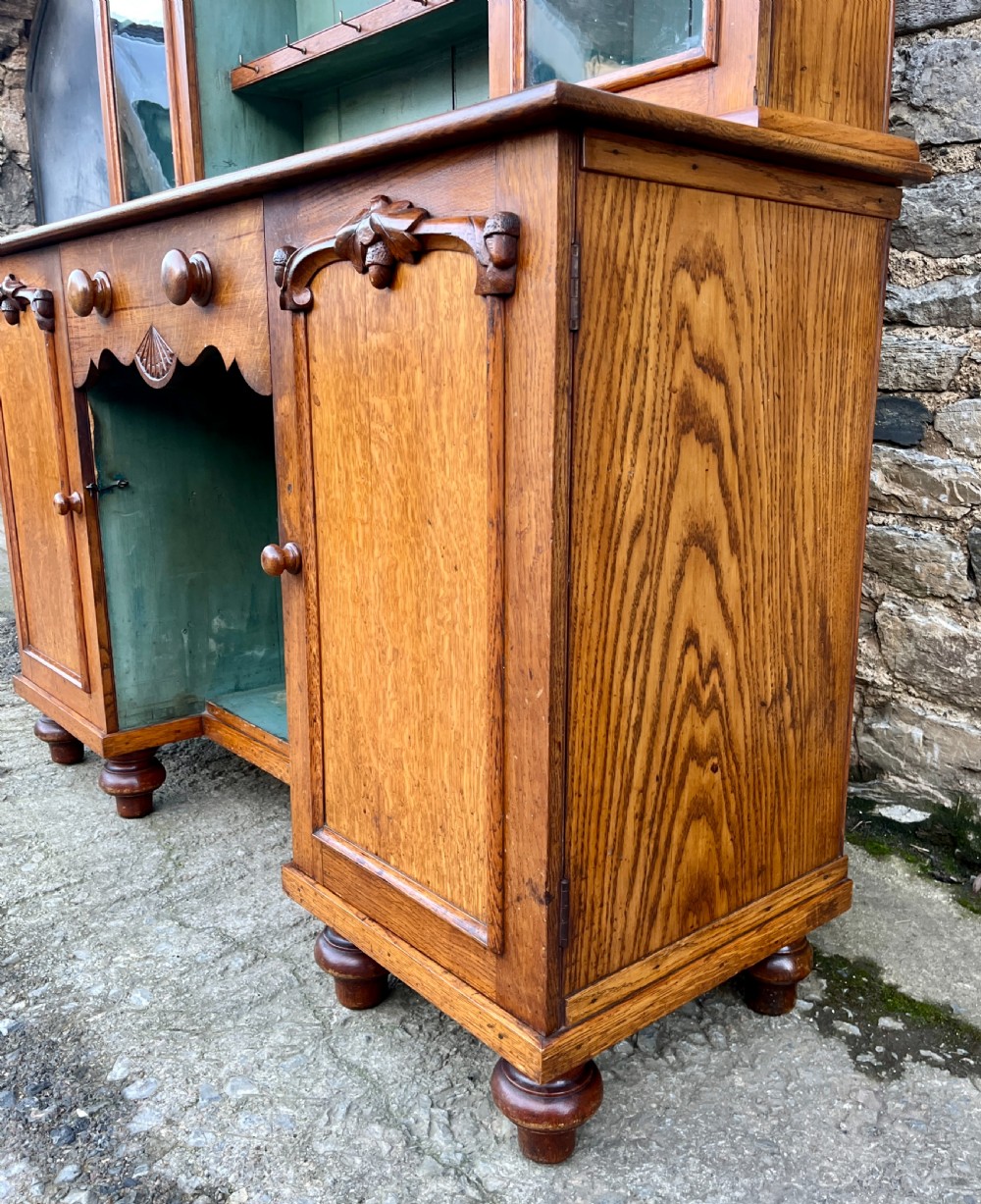 Welsh Oak Dog Kennel Farmhouse Dresser View VIII