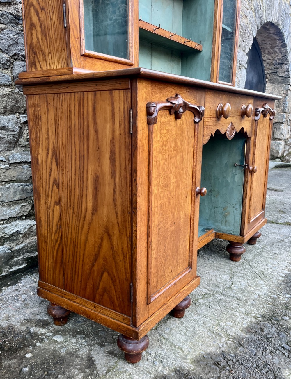 Welsh Oak Dog Kennel Farmhouse Dresser View IX