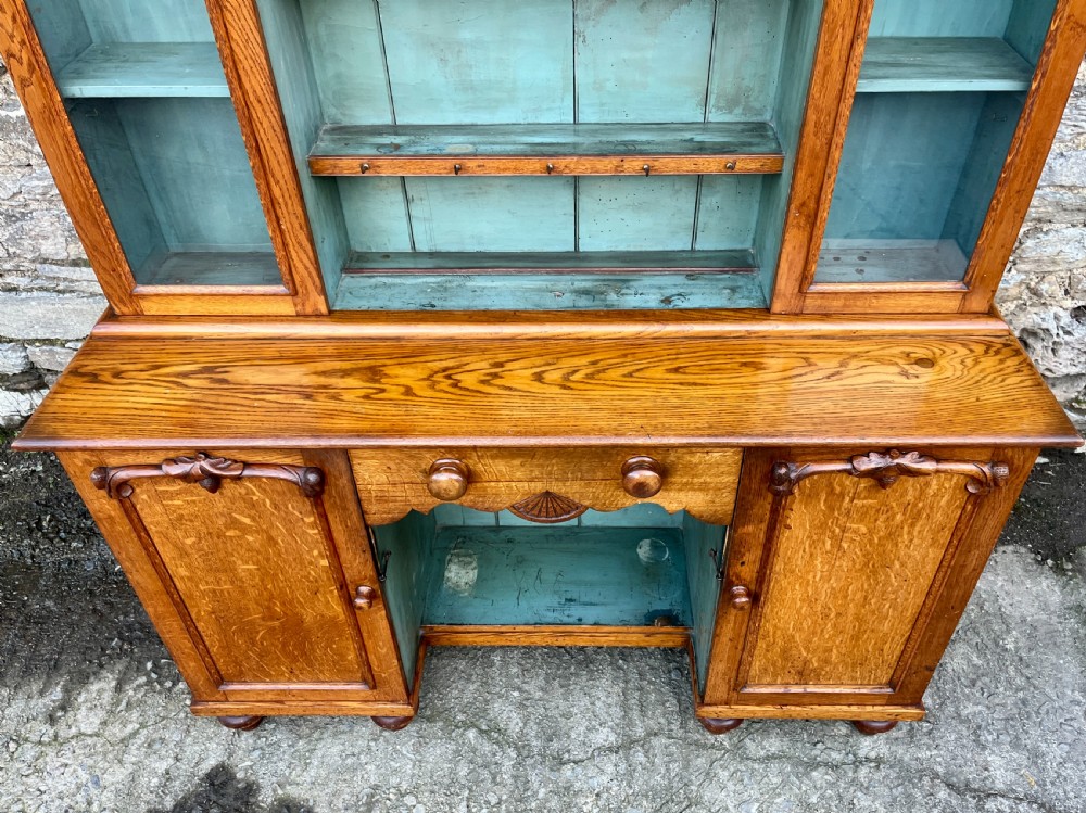 Welsh Oak Dog Kennel Farmhouse Dresser View XVI