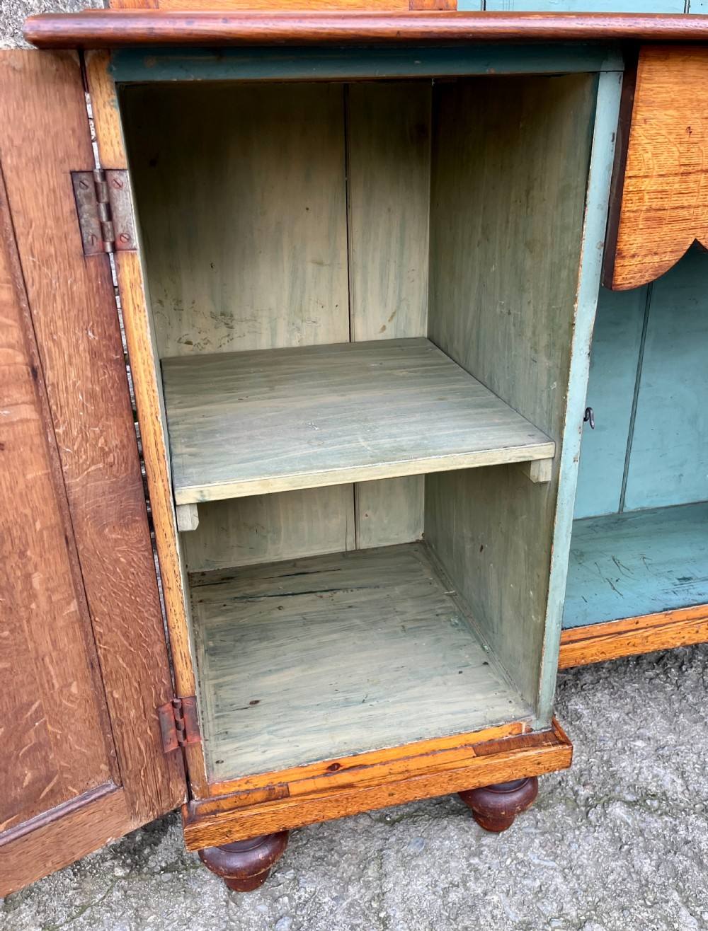 Welsh Oak Dog Kennel Farmhouse Dresser View XXII