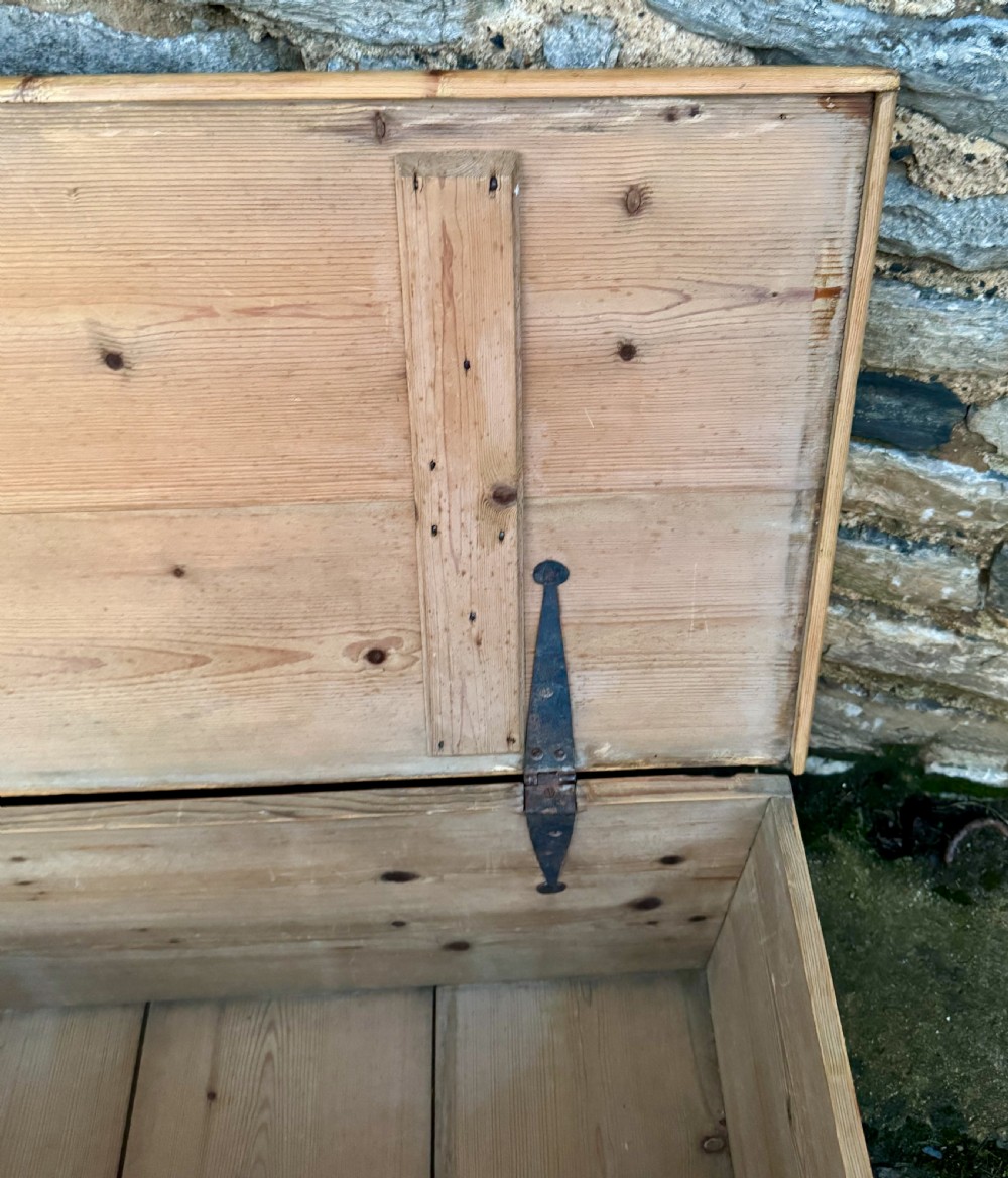 Antique Pine Blanket Box View VIII