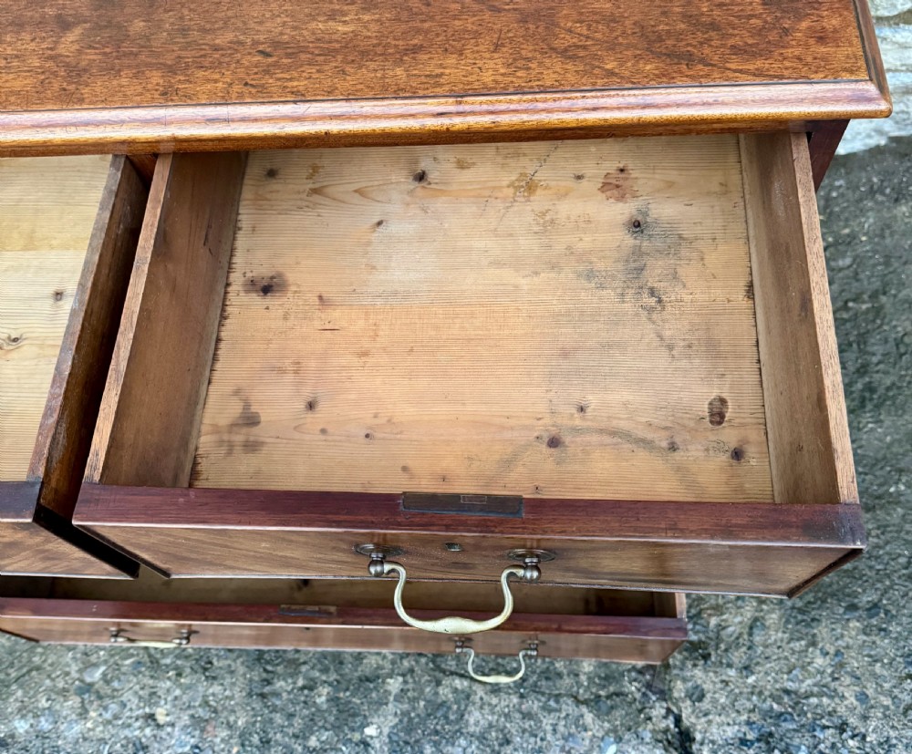 Georgian Mahogany Chest Of Drawers View IX