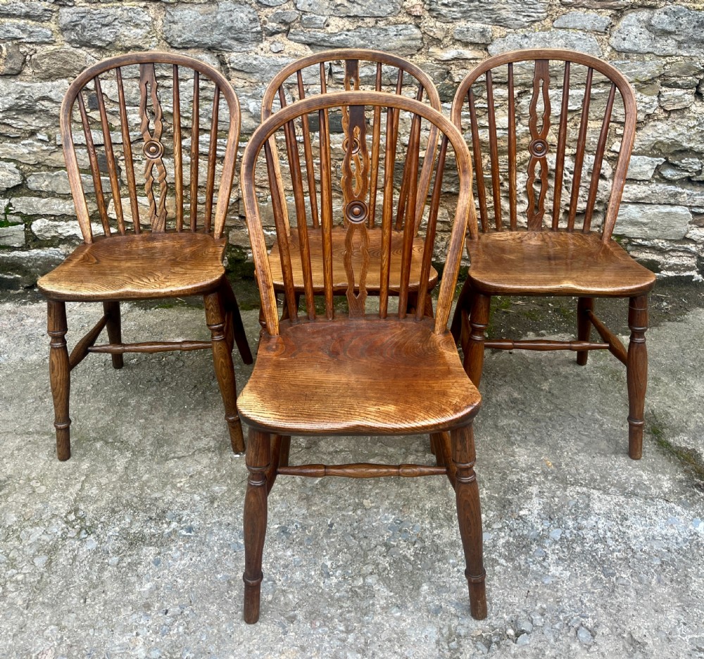 Set of 4 Victorian Elm Hoop Back Chairs