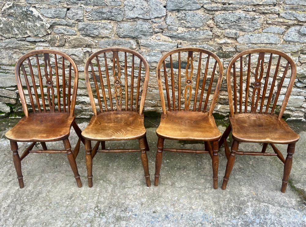 Set of 4 Victorian Elm Hoop Back Chairs View III