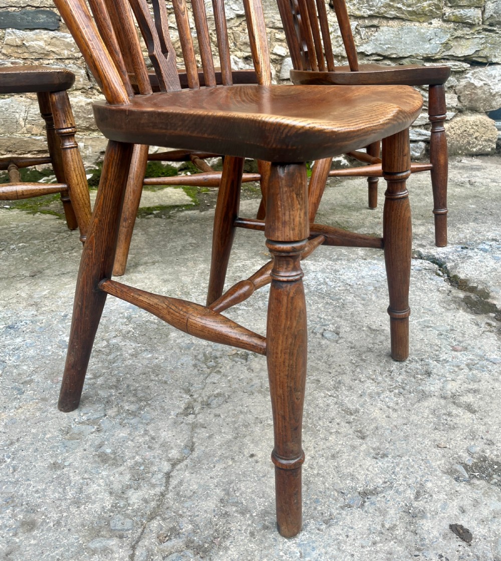 Set of 4 Victorian Elm Hoop Back Chairs View XII