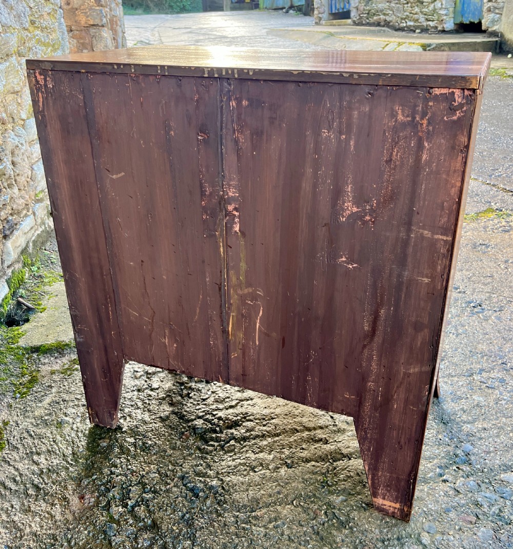 ?Small Regency Mahogany Chest of Drawers View IX