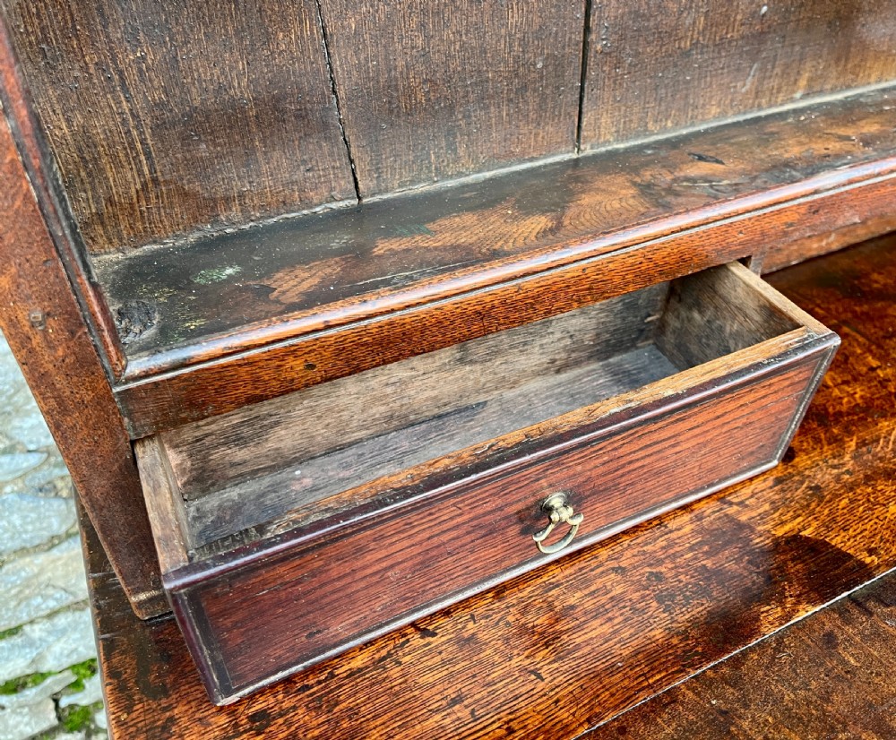 Large Georgian Oak Dresser View XI
