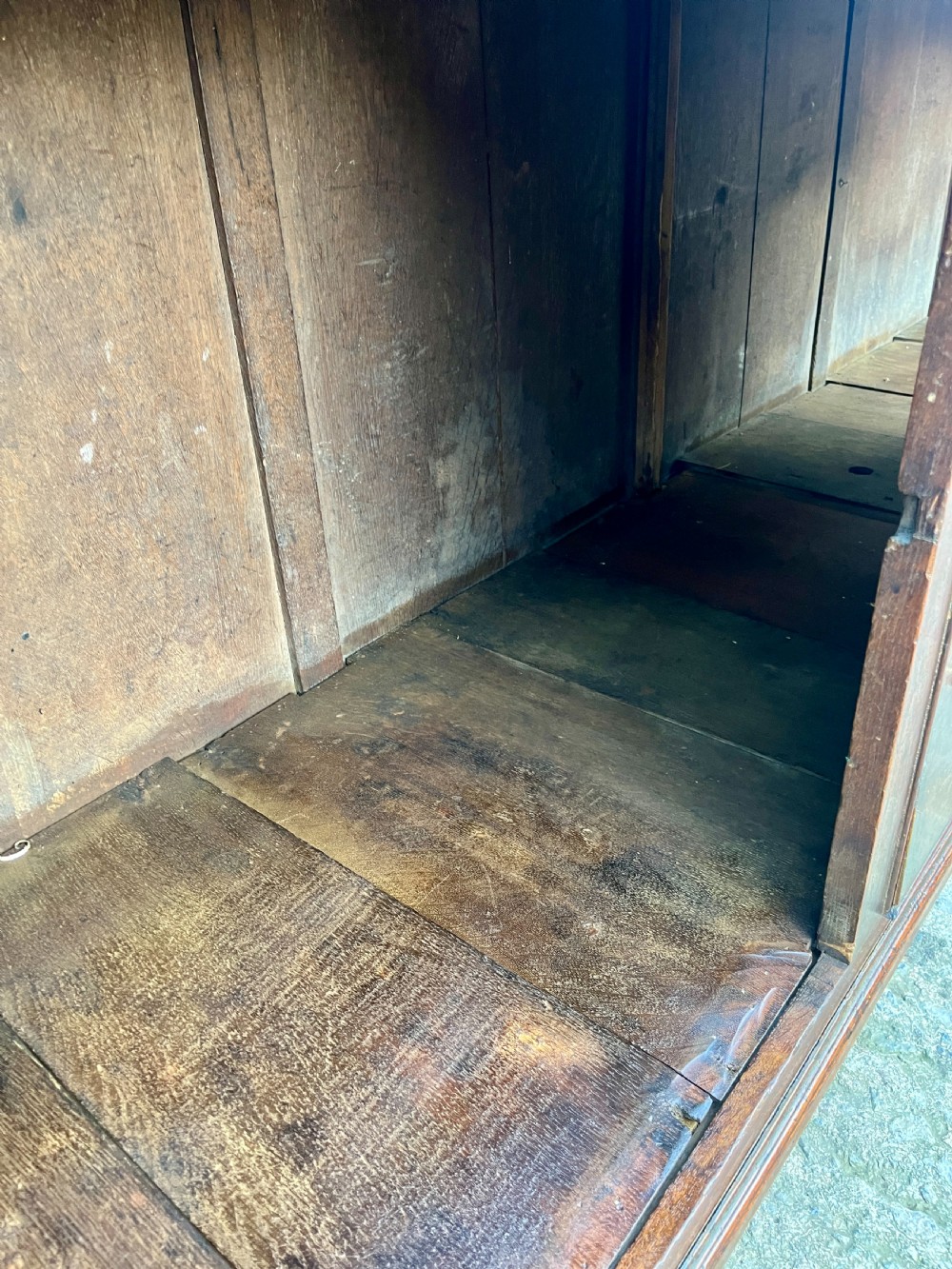 Large Georgian Oak Dresser View XXI