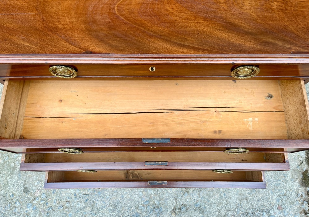 Small Georgian Mahogany Chest of Drawers View XII