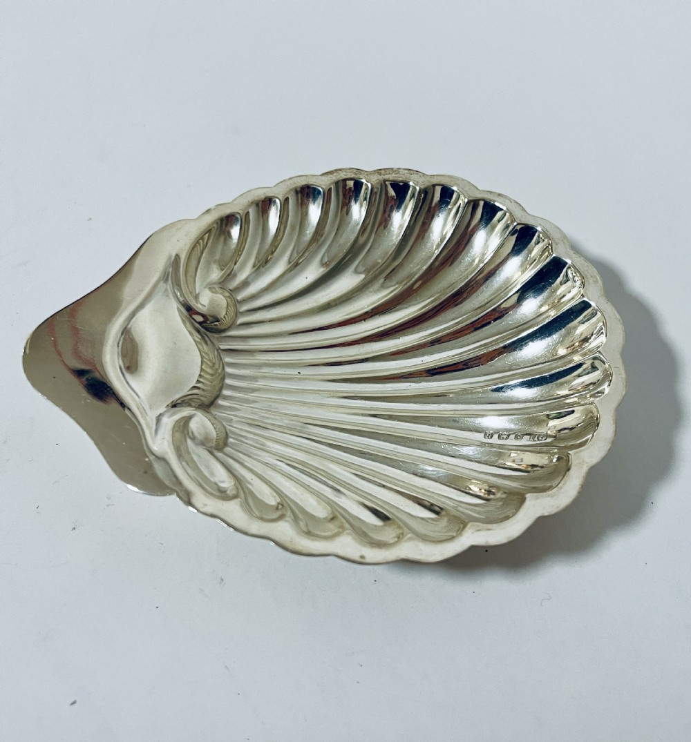 Pair of Antique Silver Shell Shaped Butter Dishes View VIII