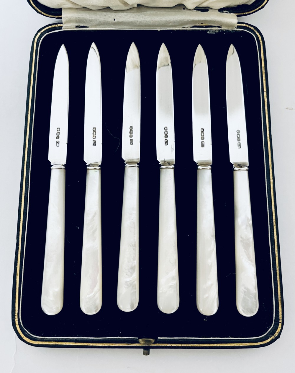Set of 6 Silver and Mother of Pearl Knives View III