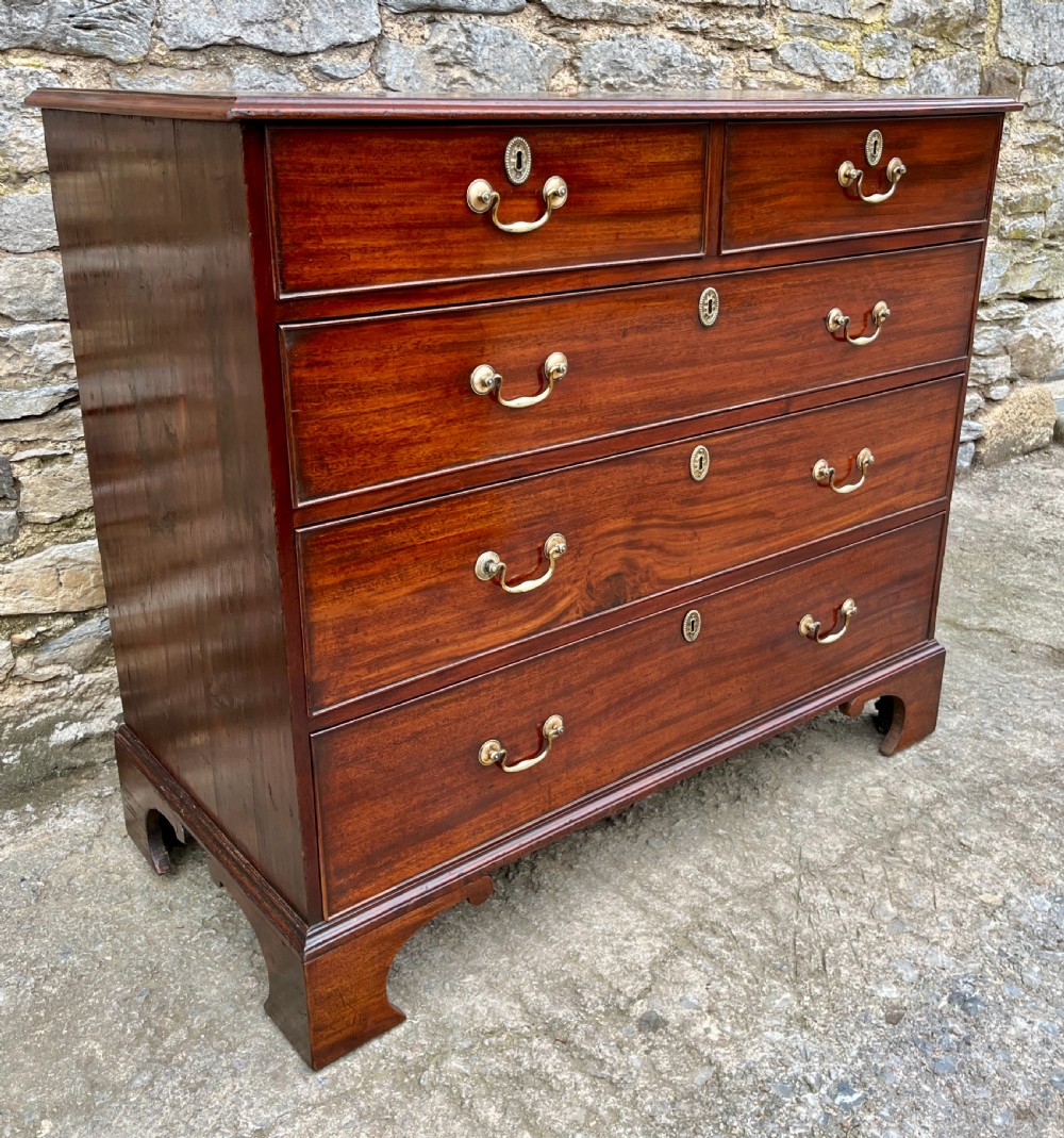 Georgian Mahogany Chest of Drawers View IV