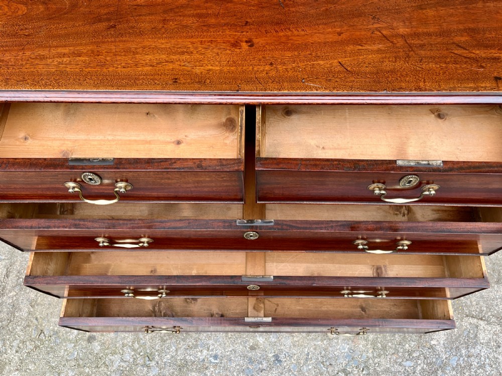 Georgian Mahogany Chest of Drawers View VII