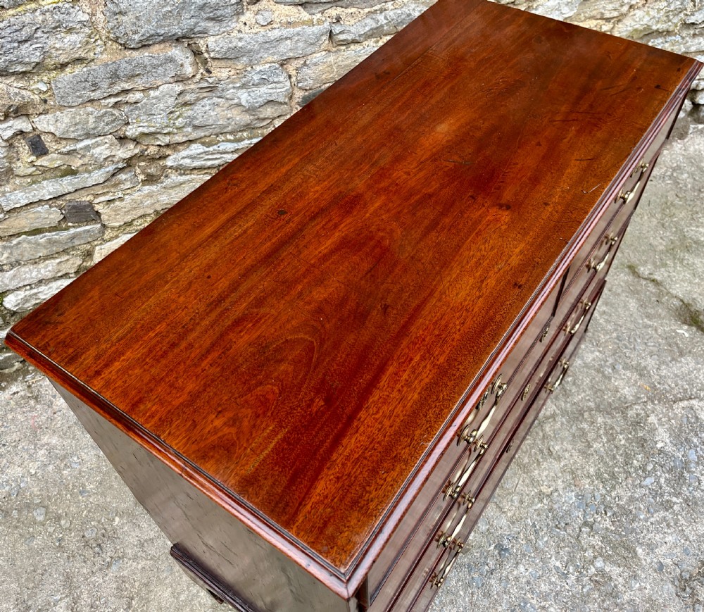 Georgian Mahogany Chest of Drawers View XII