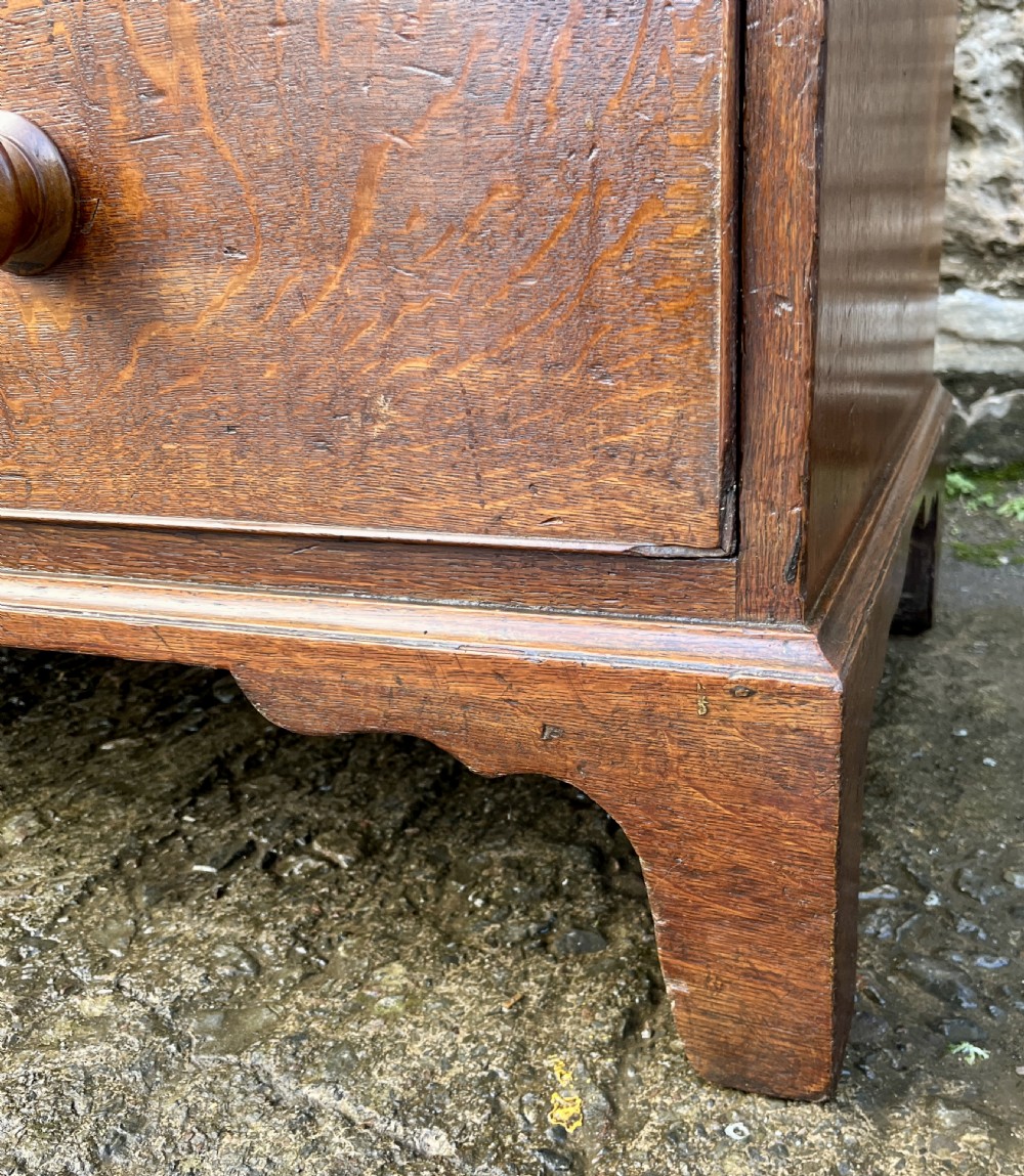 ?Large Victorian Oak Chest of Drawers View IX