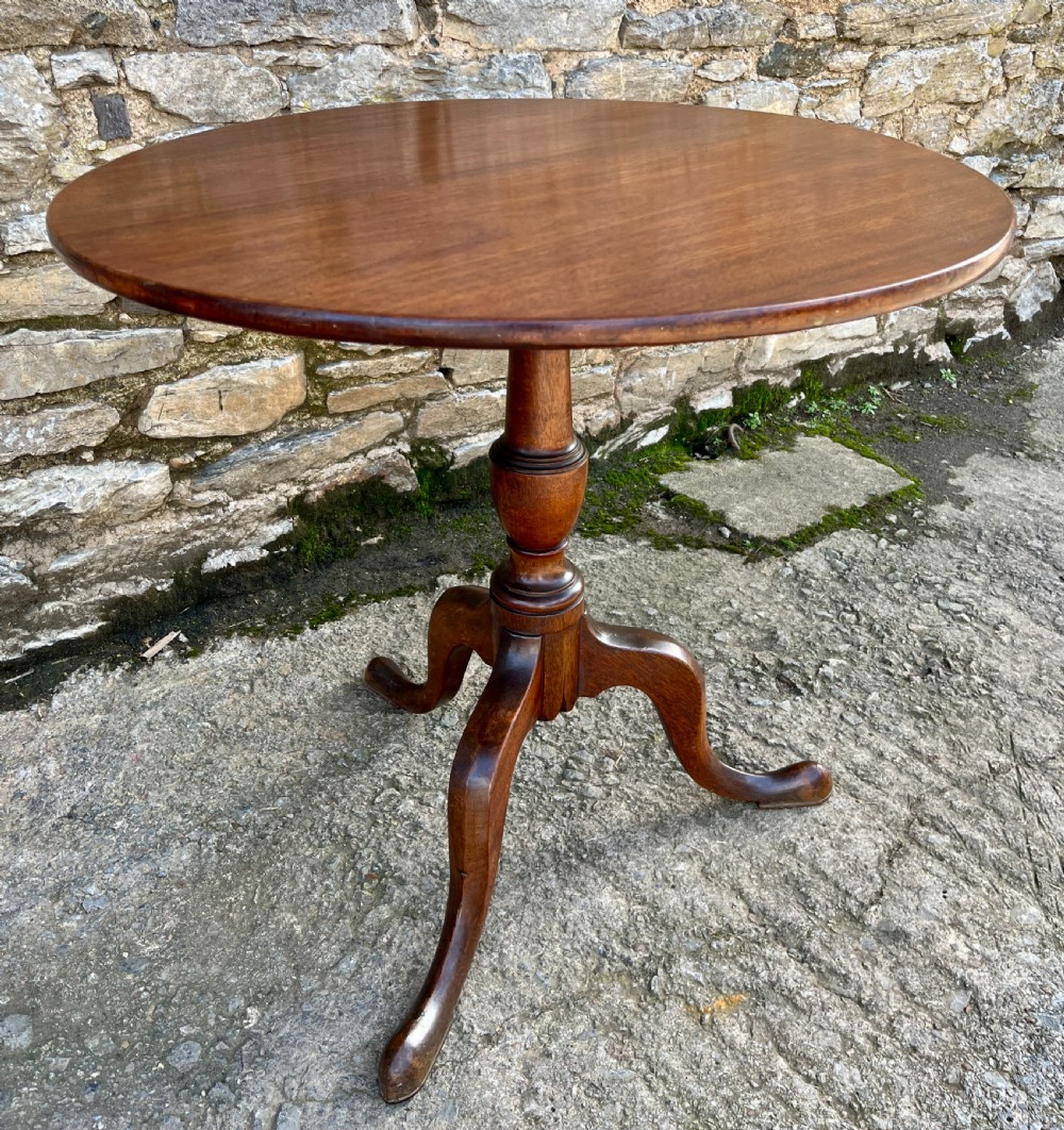 Georgian Mahogany Tilt top Occasional Table View V