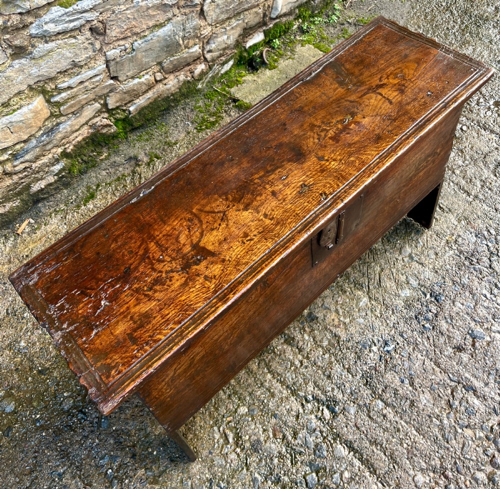 18th Century Planked Oak Coffer View IV