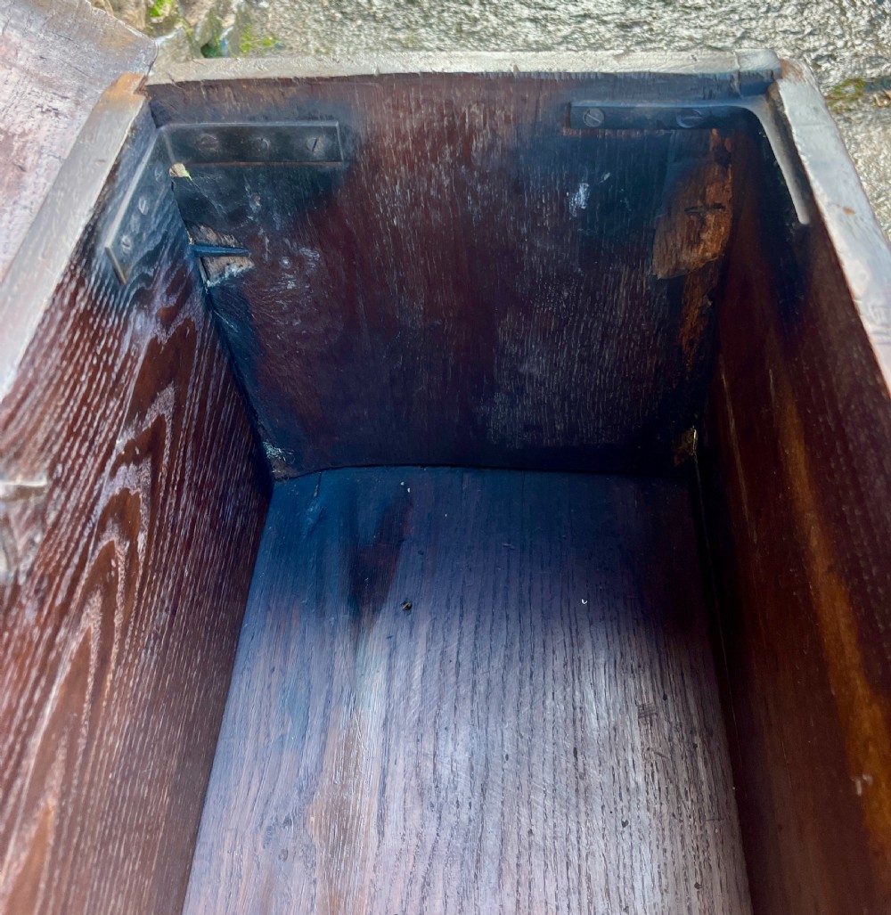 18th Century Planked Oak Coffer View XXII