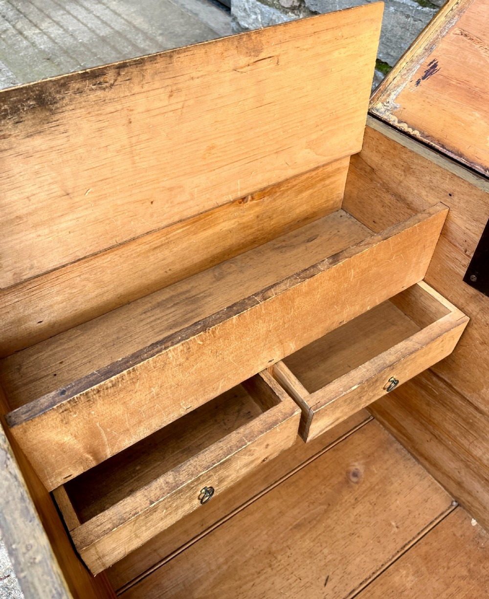 Victorian Pine Blanket Box in the Original Paint View XI