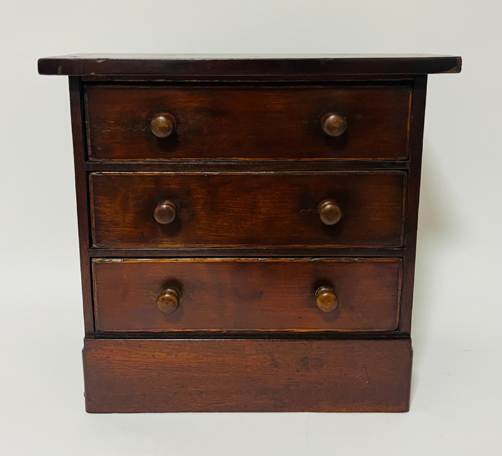 Victorian Mahogany Apprentice Chest of Drawers