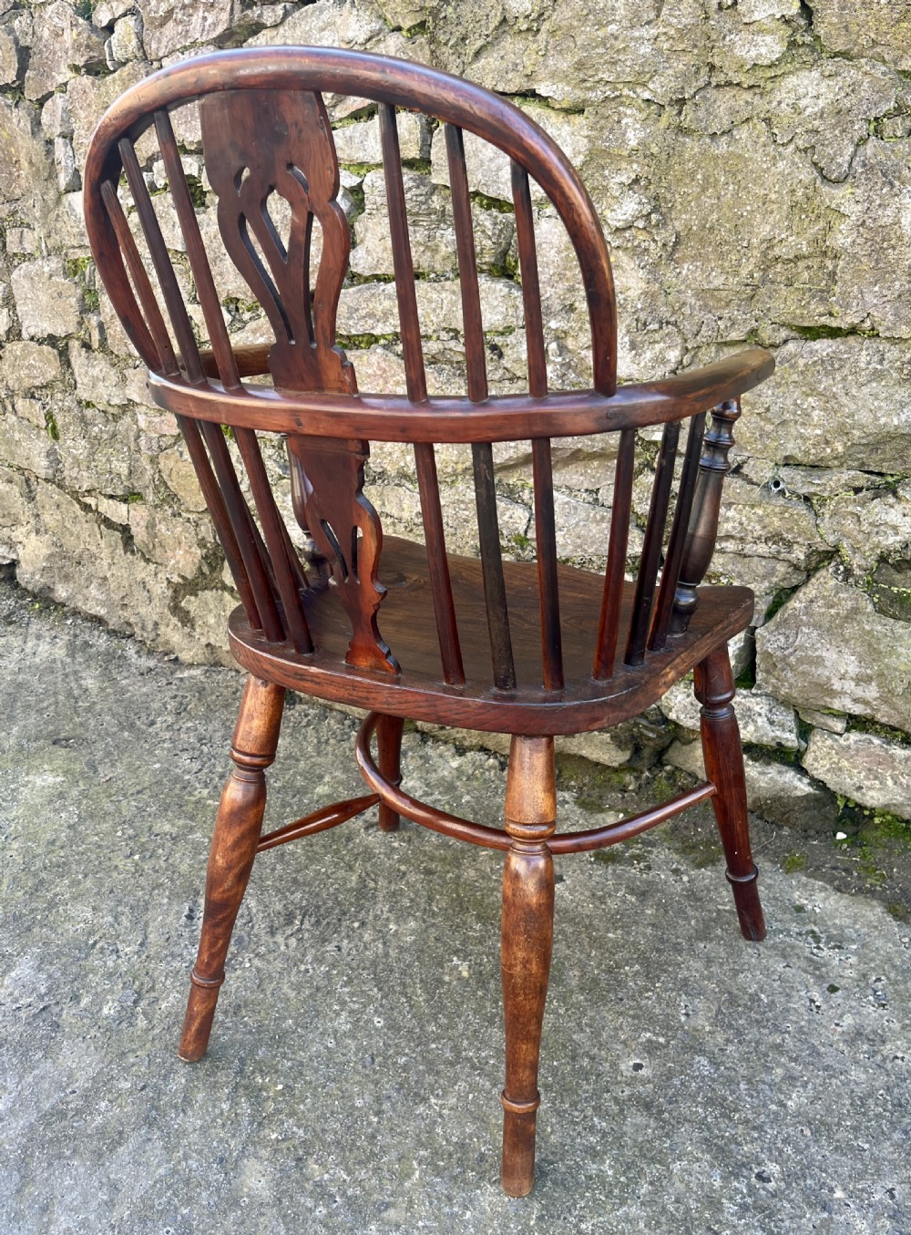 Antique Elm and Yew Wood Windsor Chair View VII
