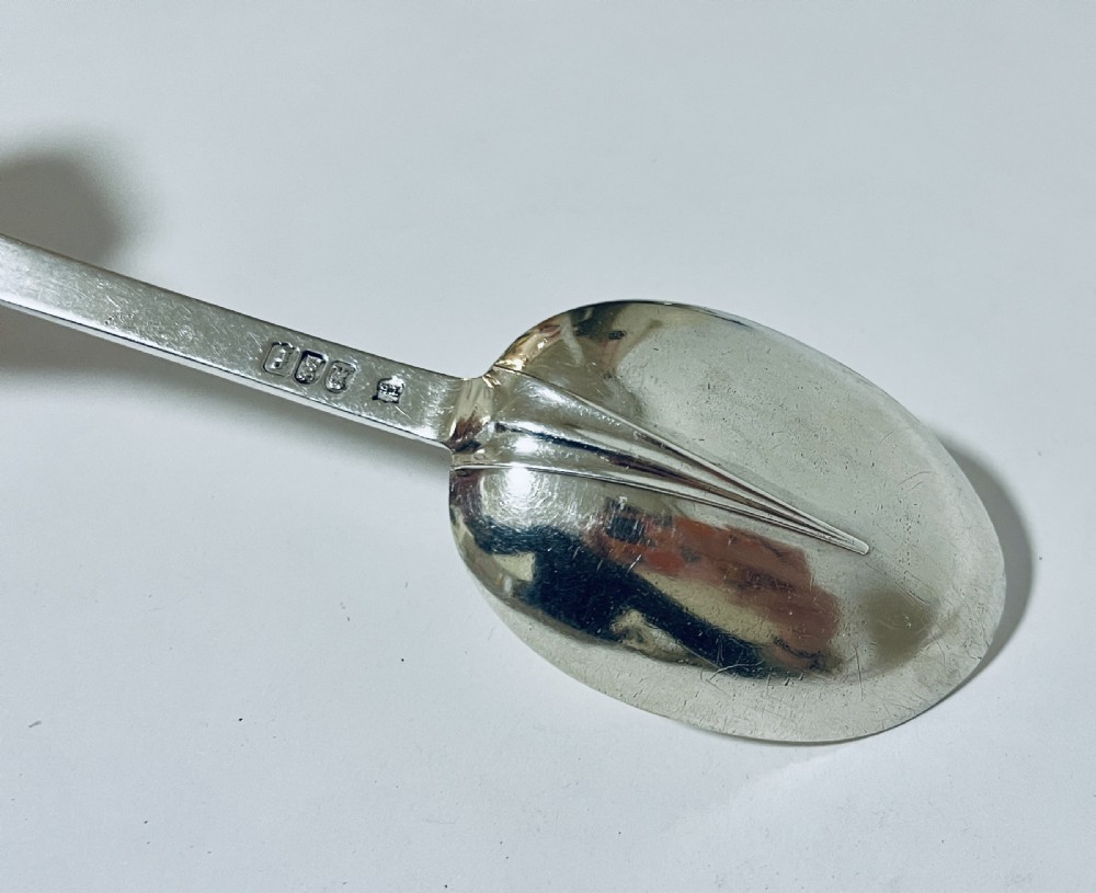 Antique Silver Trefid Spoon View X