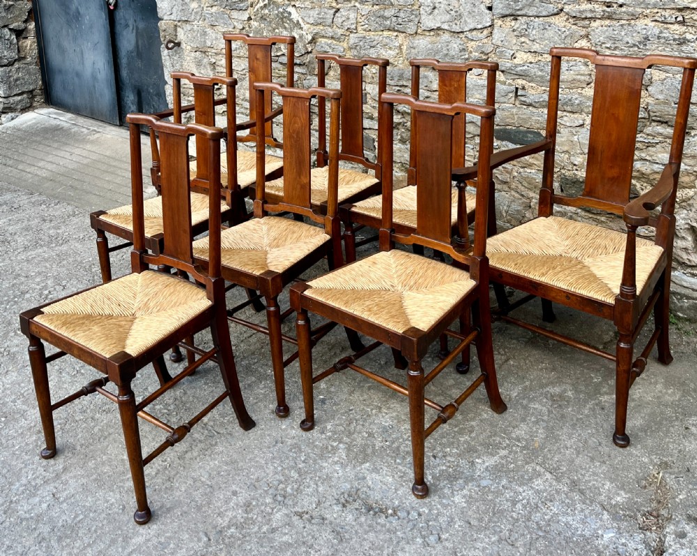 Set of 8 Arts and Crafts Dining Chairs View VI