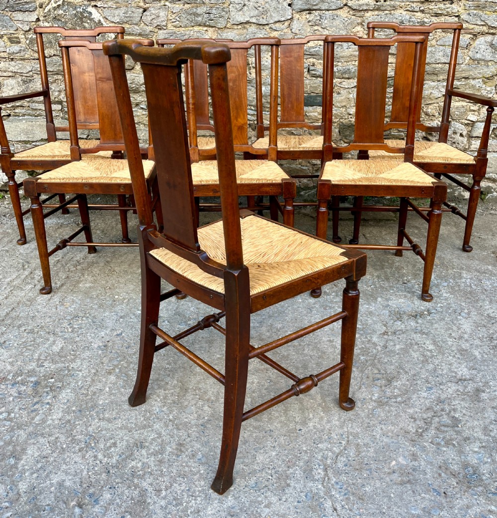 Set of 8 Arts and Crafts Dining Chairs View VIII