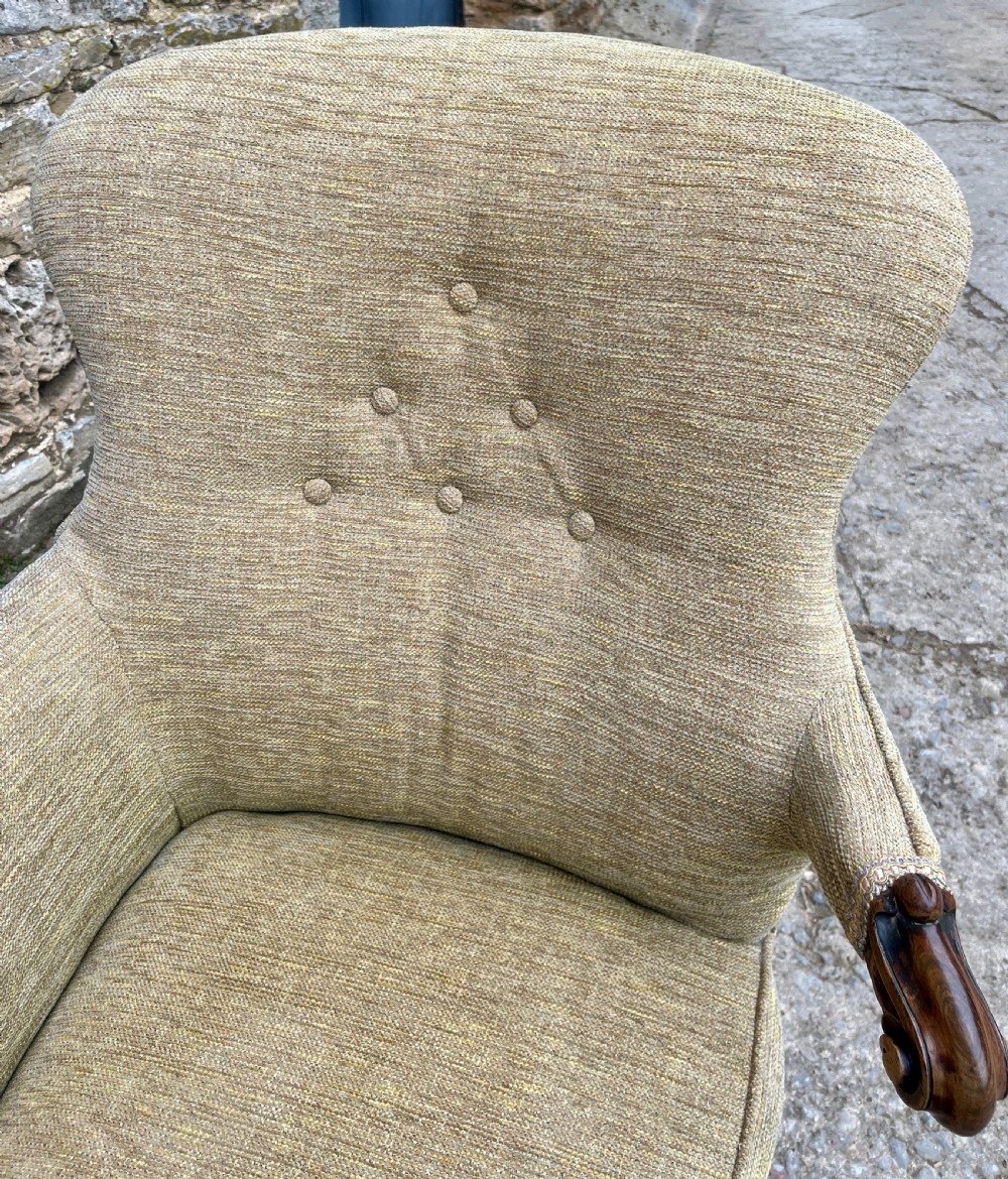 Victorian Chaise Longue View V