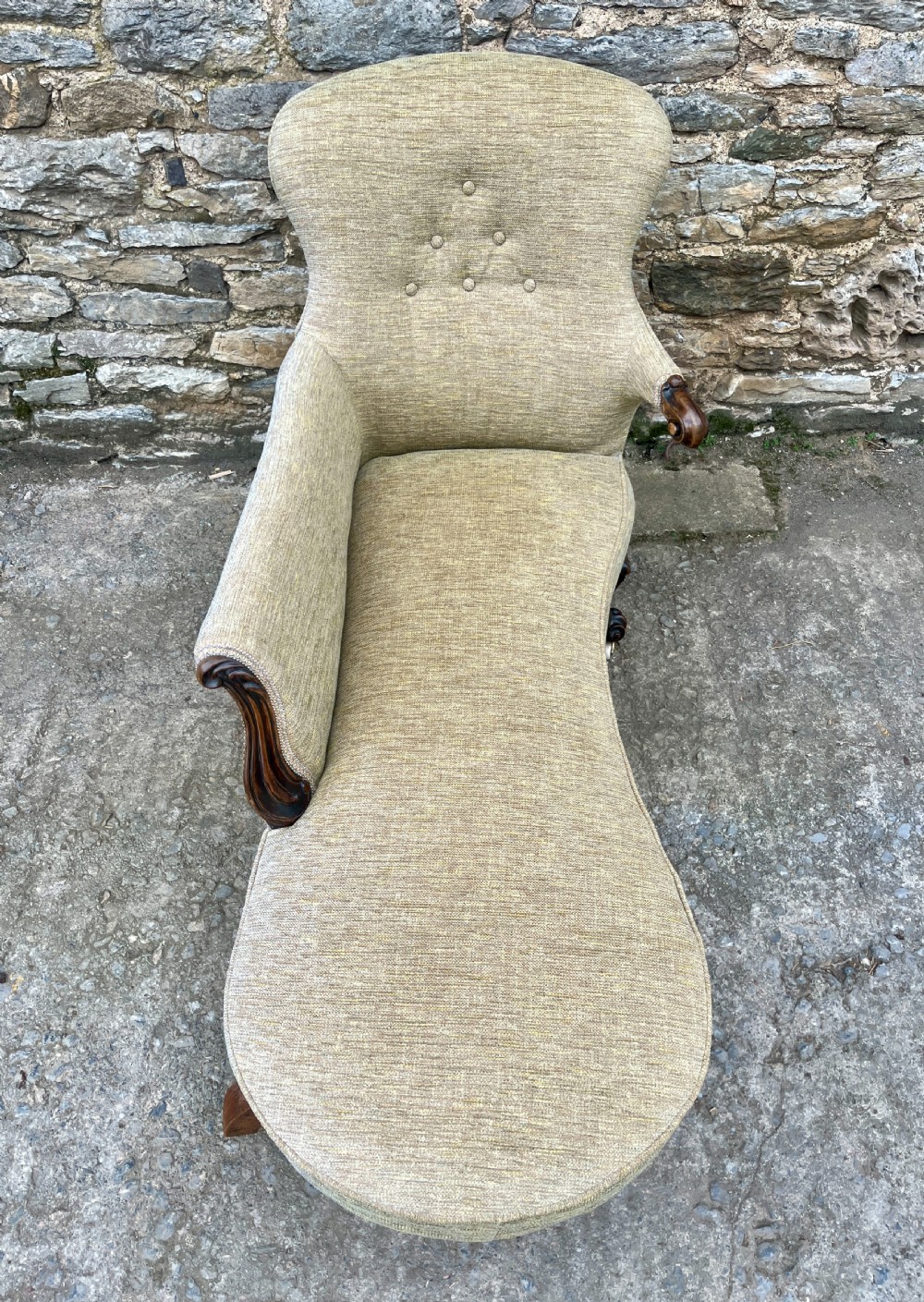 Victorian Chaise Longue View VII
