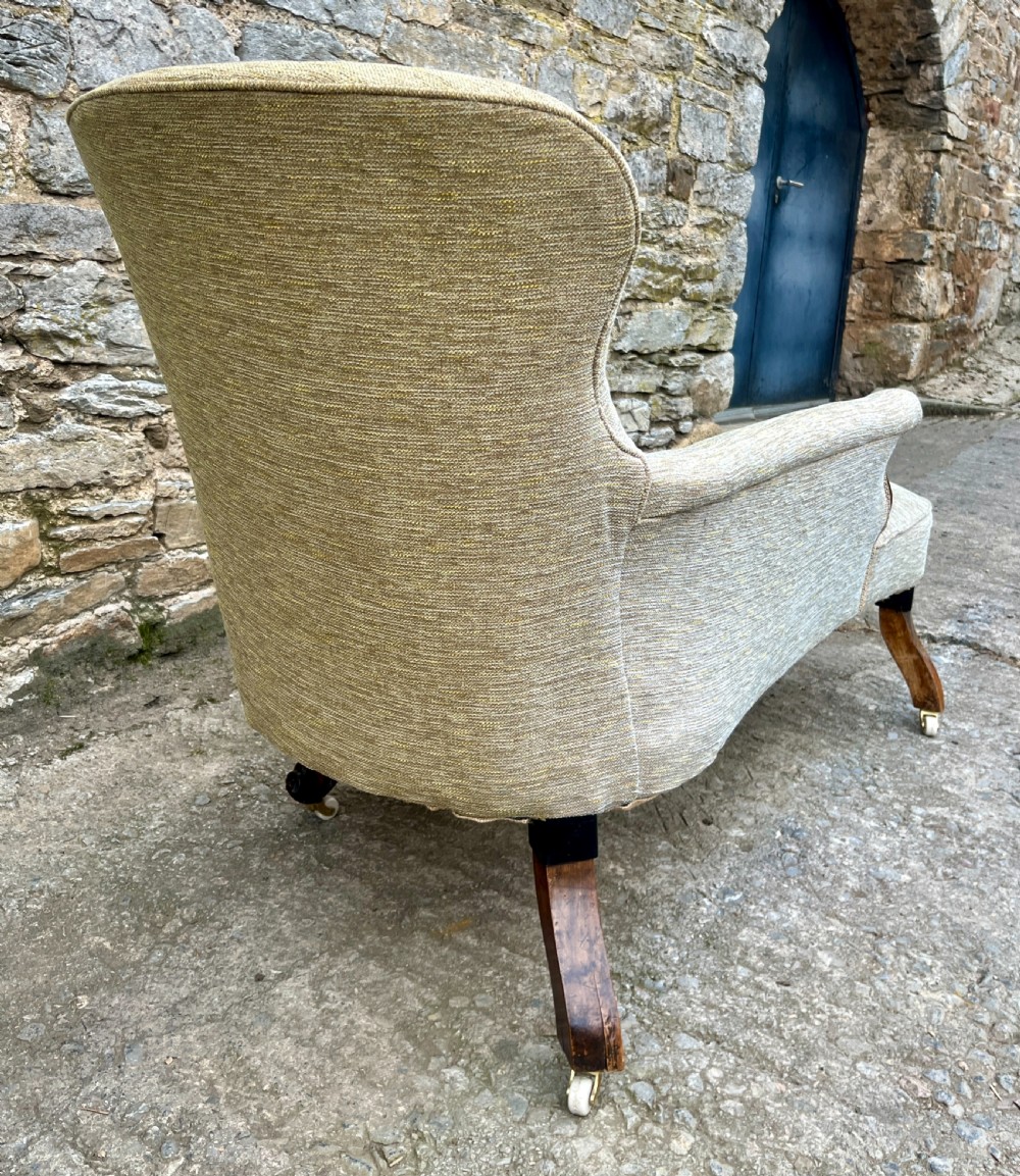 Victorian Chaise Longue View IX