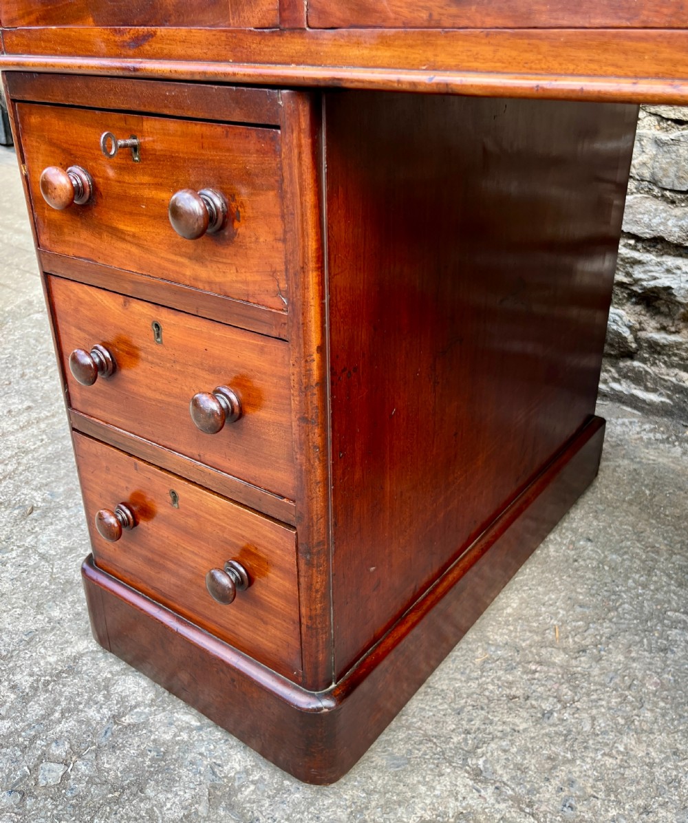 Victorian Mahogany Pedestal Desk View XII
