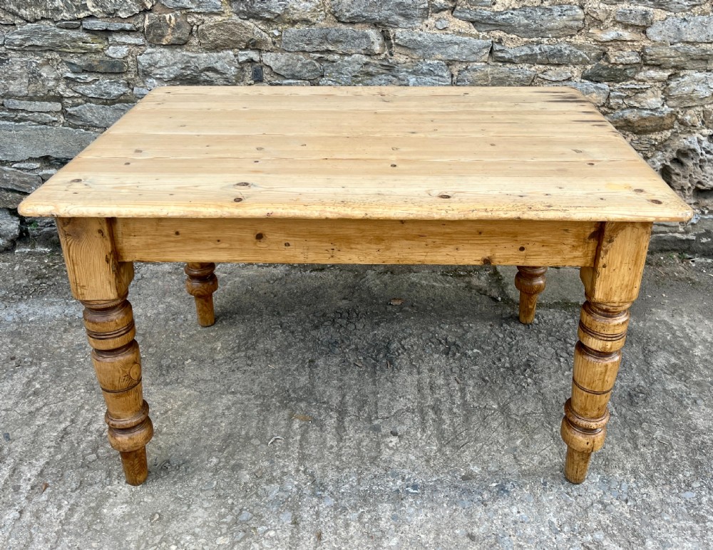 Victorian Pine Farmhouse Table