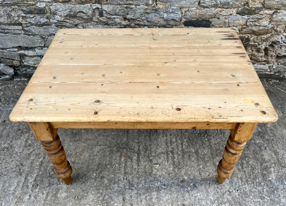 Victorian Pine Farmhouse Table View IV