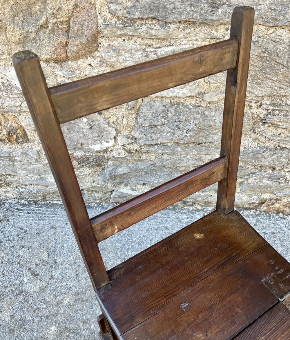 Antique Pine Metamorphic Steps View XI