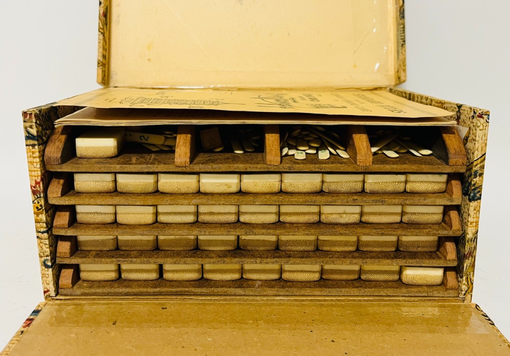 Bone and Bamboo Mahjong Set View VI